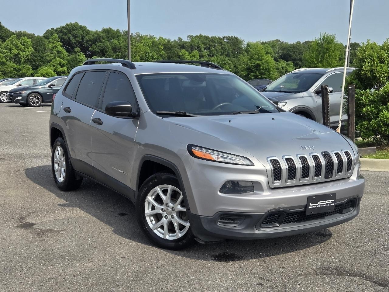 Jeep Cherokee FWD 4dr Sport 2016