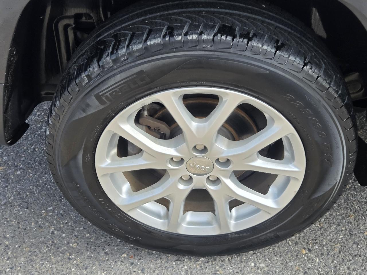 Jeep Cherokee FWD 4dr Sport 2016