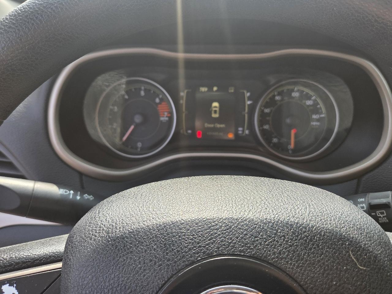 Jeep Cherokee FWD 4dr Sport 2016