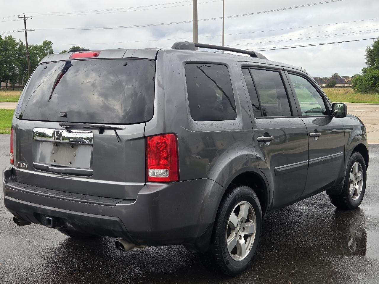 Honda Pilot 2WD 4dr EX 2011
