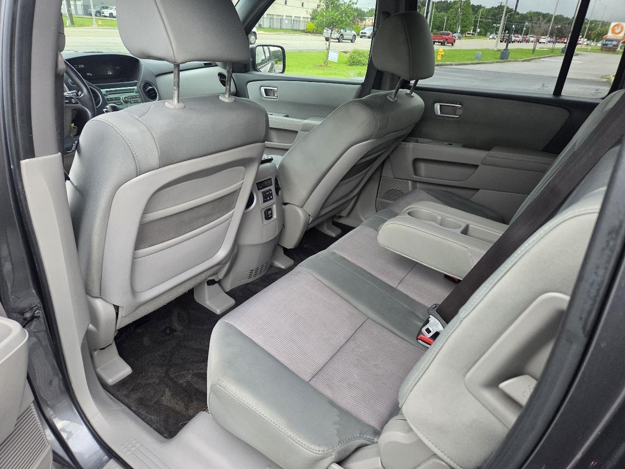 Honda Pilot 2WD 4dr EX 2011