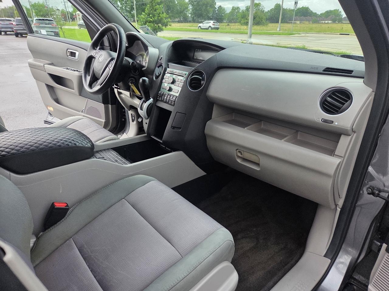 Honda Pilot 2WD 4dr EX 2011