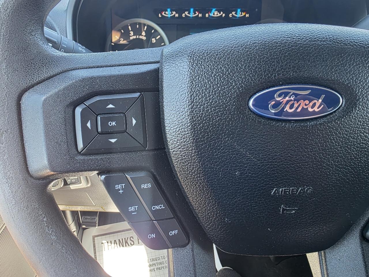 Ford F-150 2WD SuperCrew 150" XLT 2015