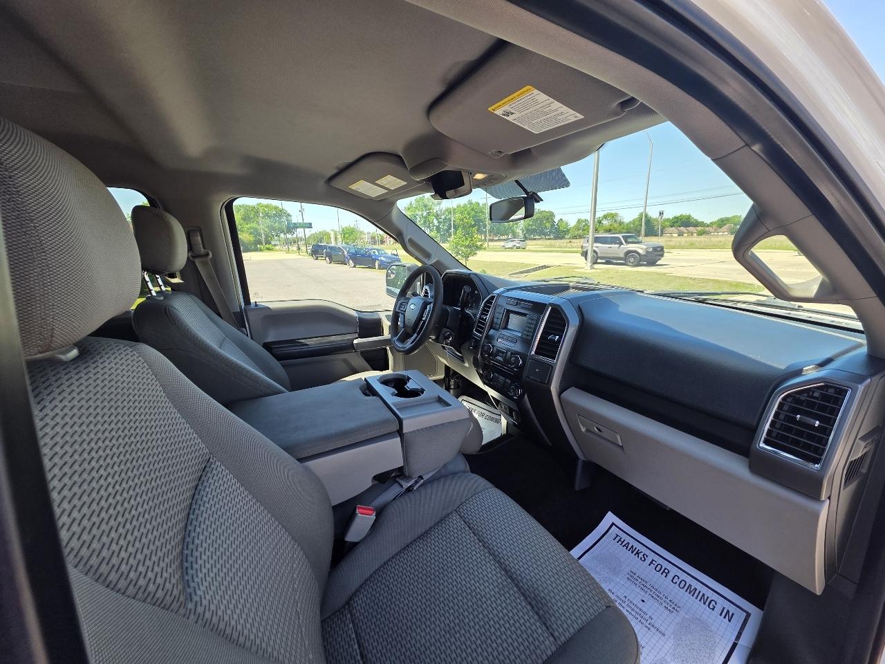 Ford F-150 2WD SuperCrew 150" XLT 2015