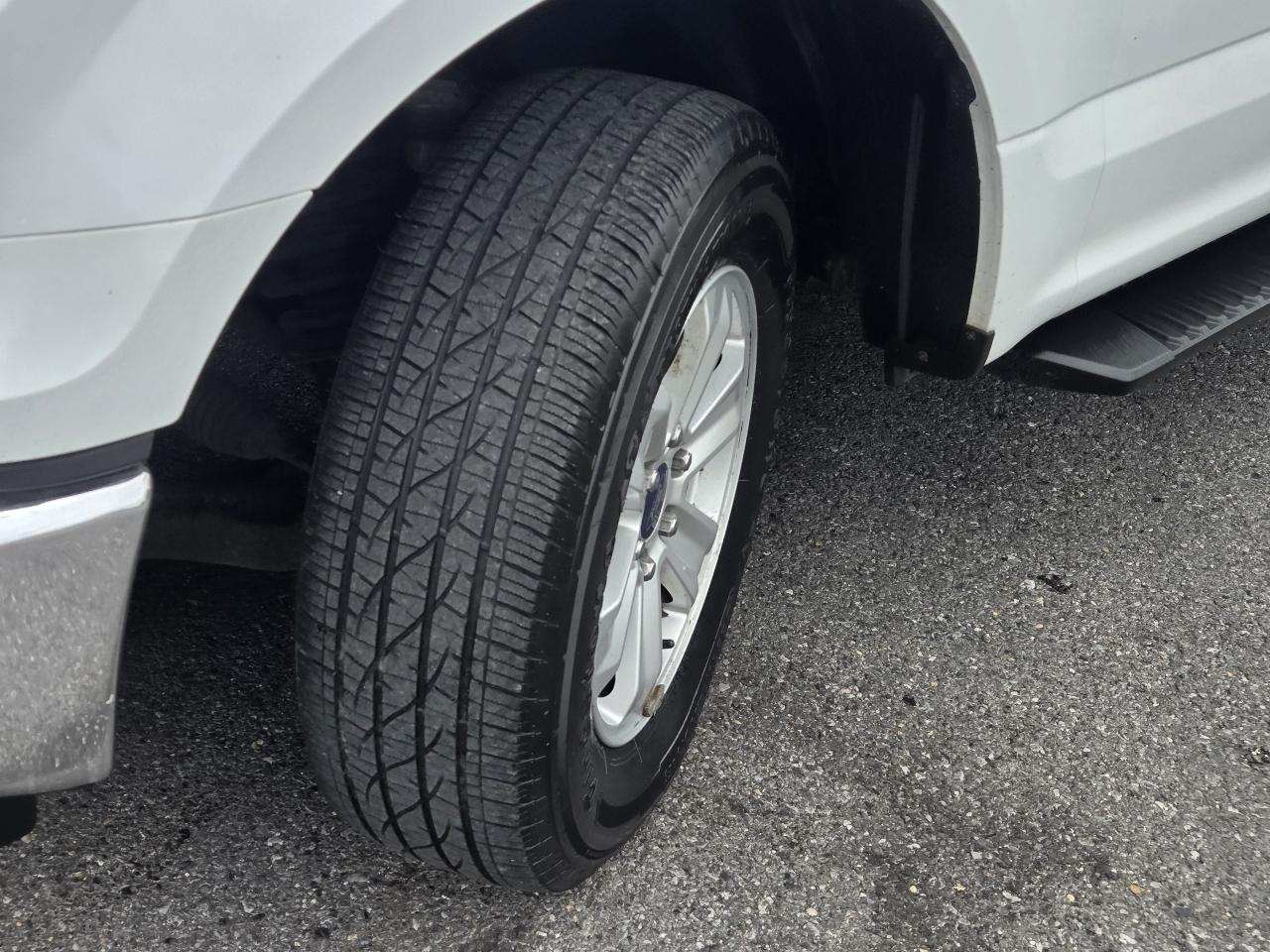 Ford F-150 2WD SuperCrew 157" XLT 2015