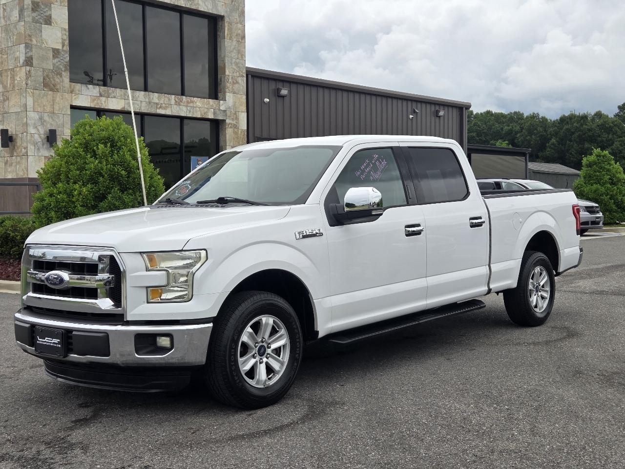 Ford F-150 2WD SuperCrew 157" XLT 2015