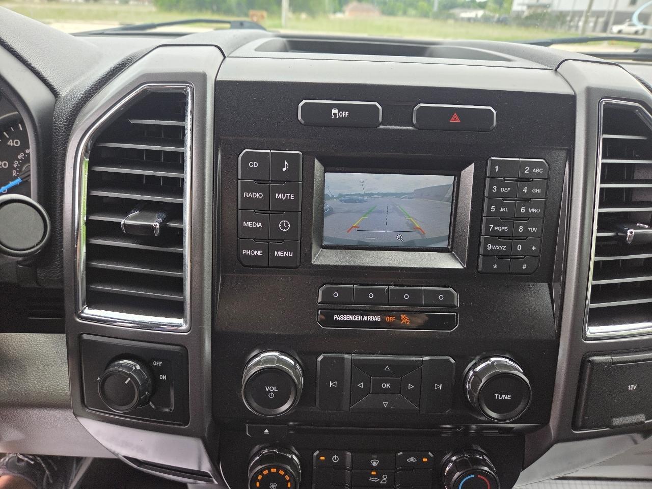 Ford F-150 2WD SuperCrew 157" XLT 2015