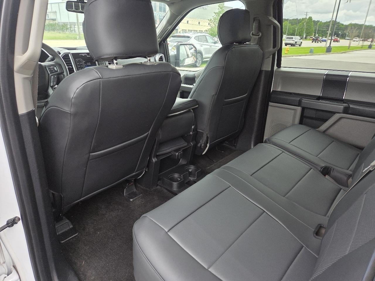 Ford F-150 2WD SuperCrew 157" XLT 2015