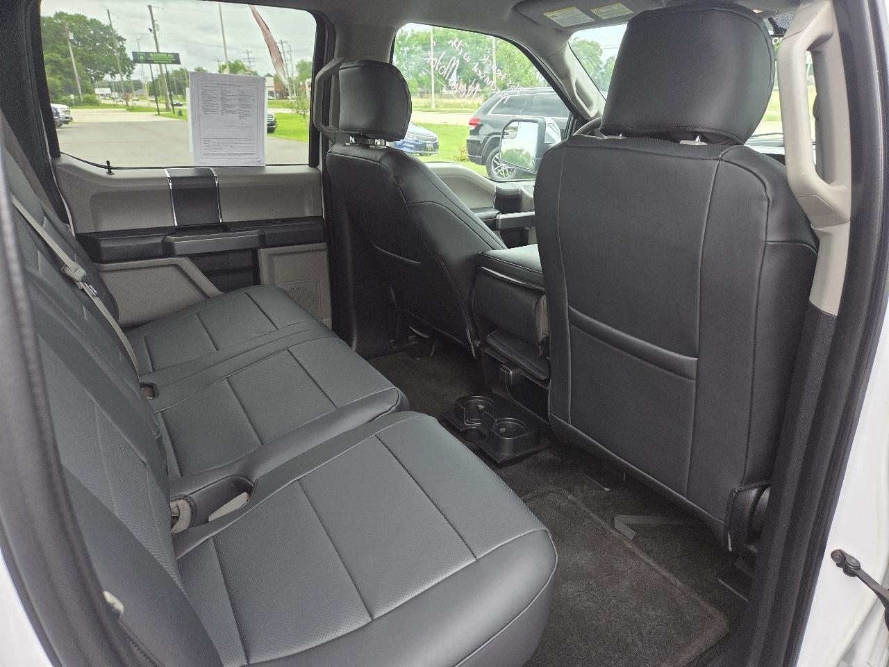Ford F-150 2WD SuperCrew 157" XLT 2015