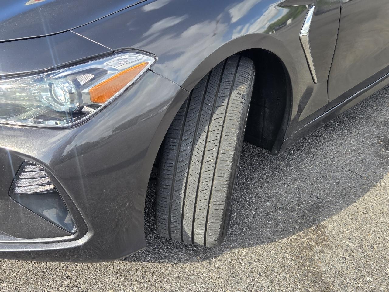Genesis G70 2.0T Advanced RWD 2019