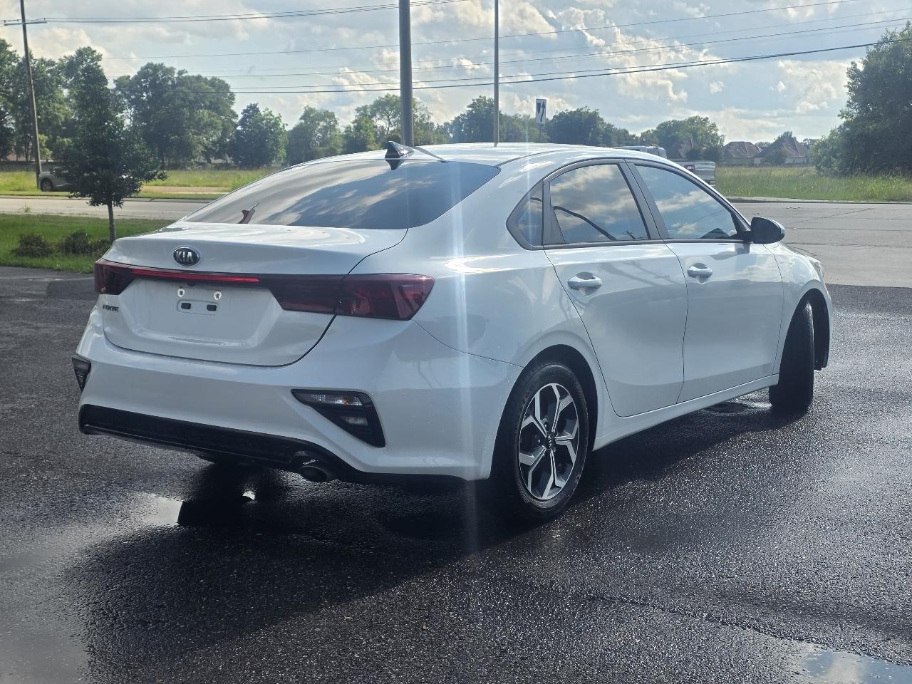 Kia Forte LXS IVT 2021
