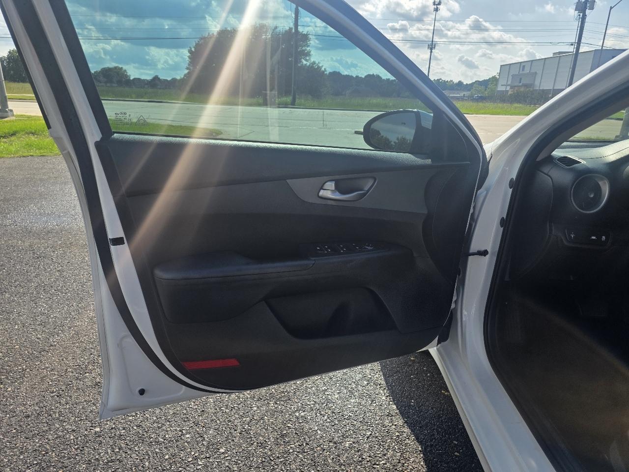 Kia Forte LXS IVT 2021
