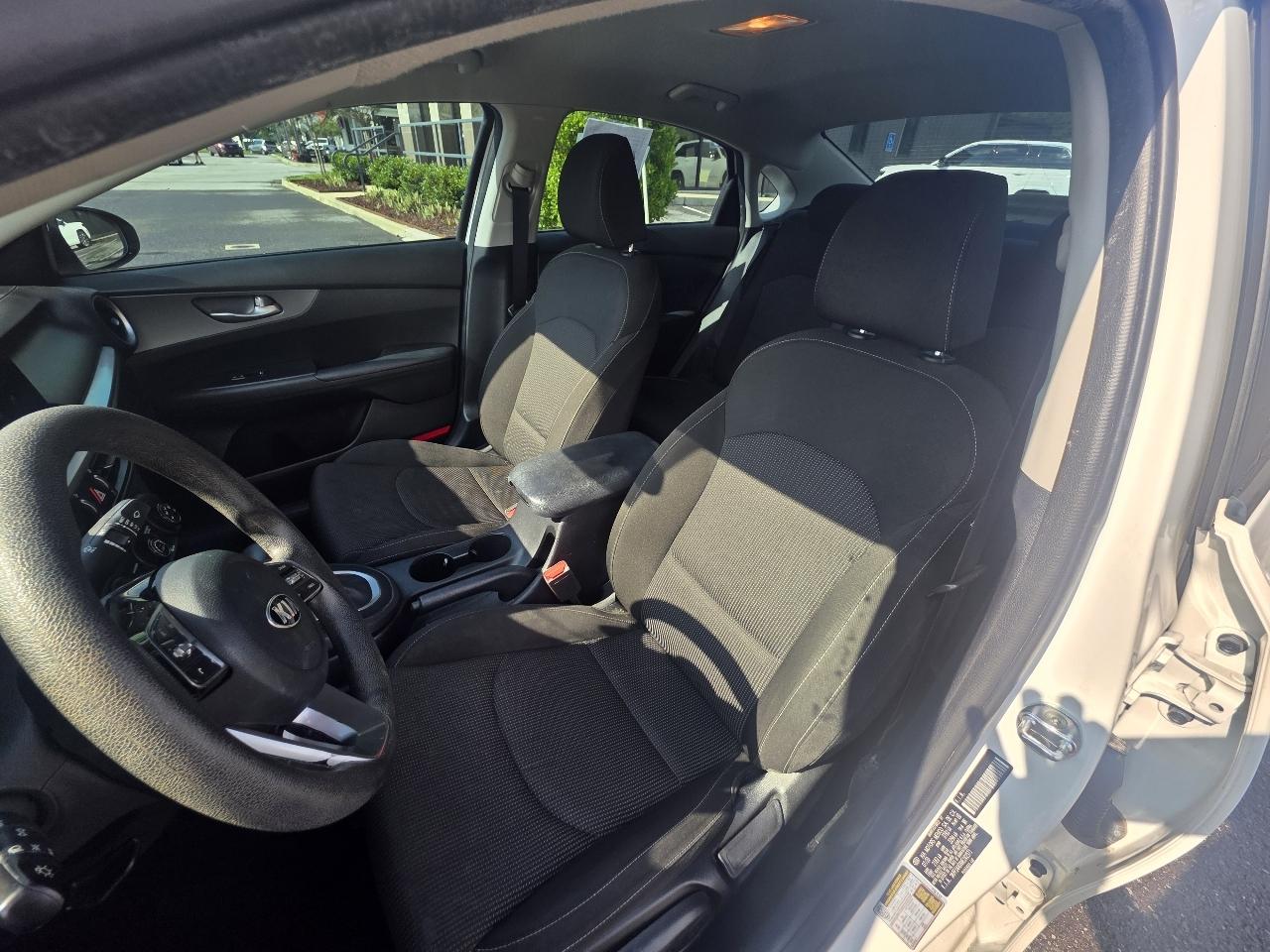 Kia Forte LXS IVT 2021