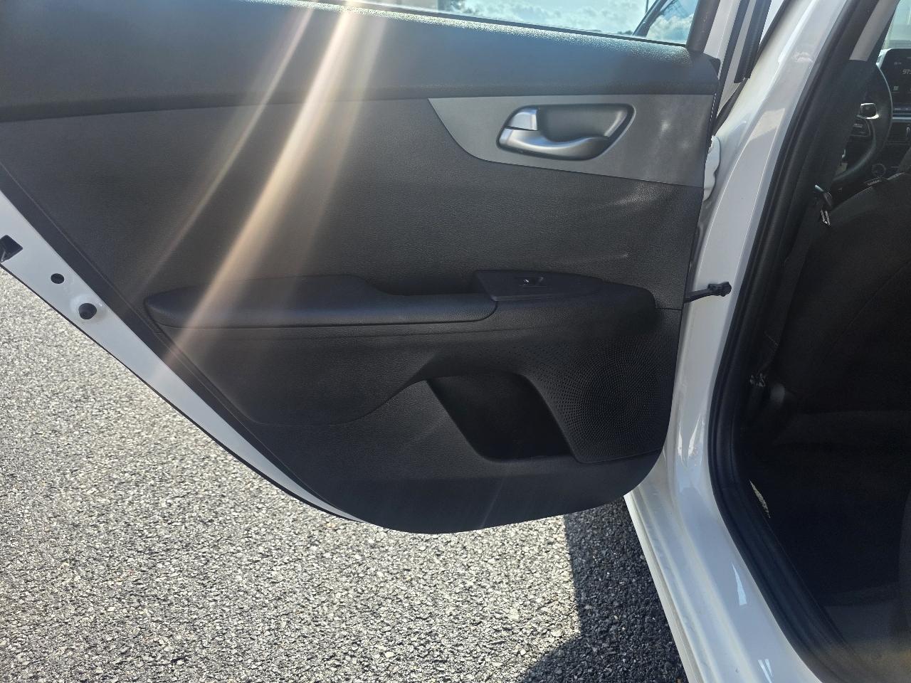 Kia Forte LXS IVT 2021
