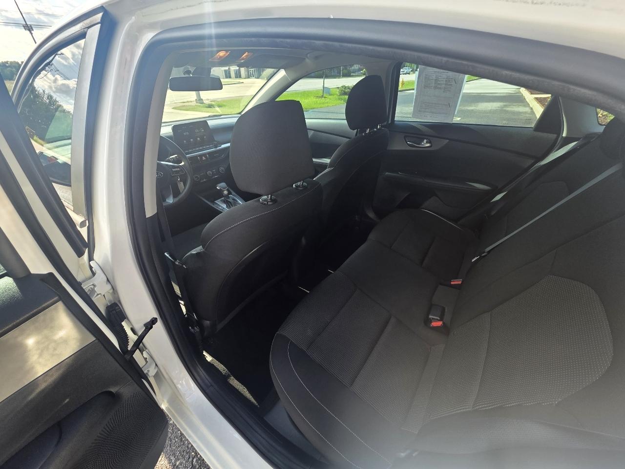 Kia Forte LXS IVT 2021
