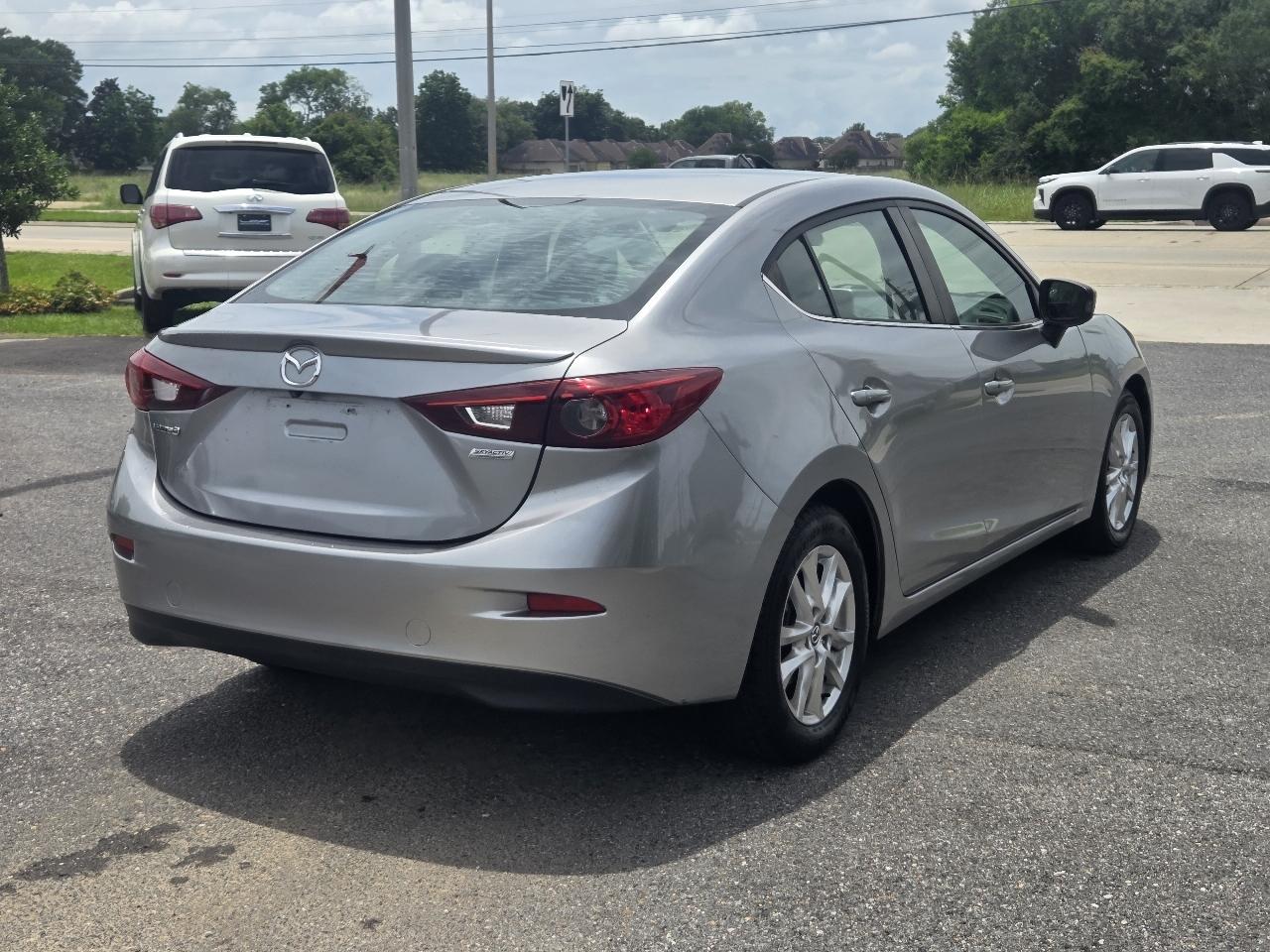 Mazda MAZDA3 4dr Sdn Auto i Touring 2015