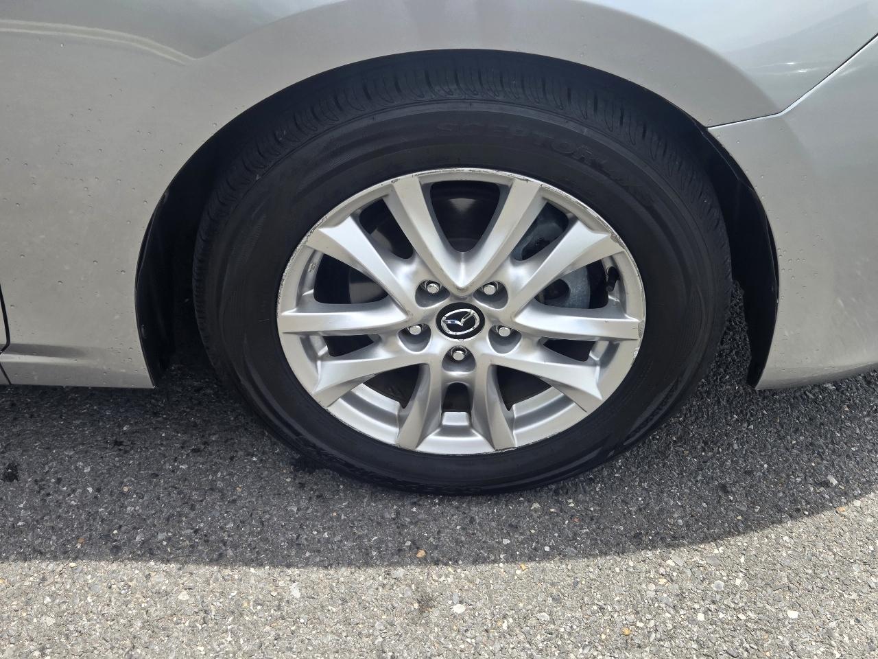 Mazda MAZDA3 4dr Sdn Auto i Touring 2015