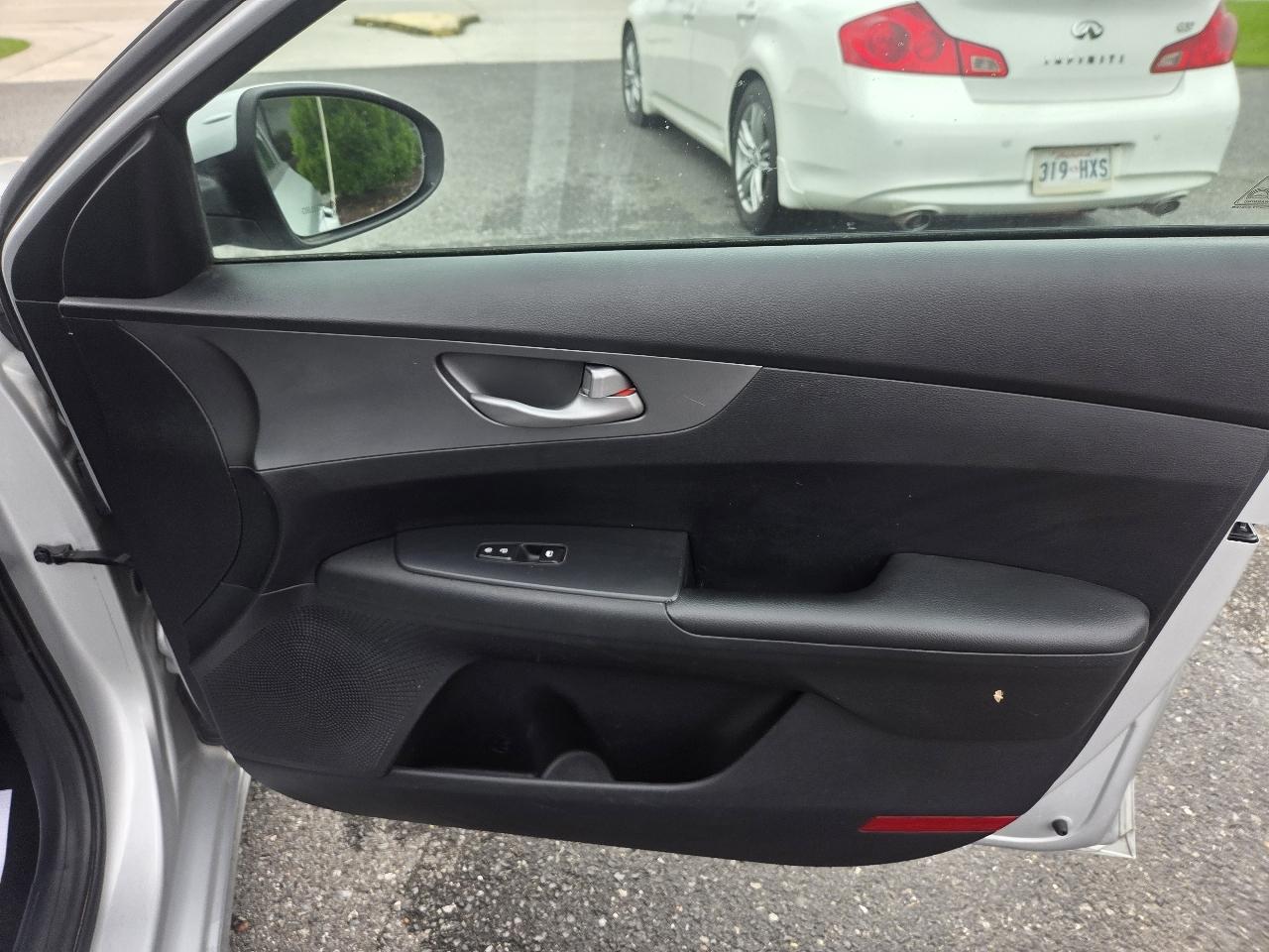 Kia Forte LXS IVT 2019