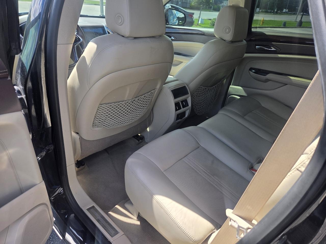 Cadillac SRX FWD 4dr Luxury Collection 2015