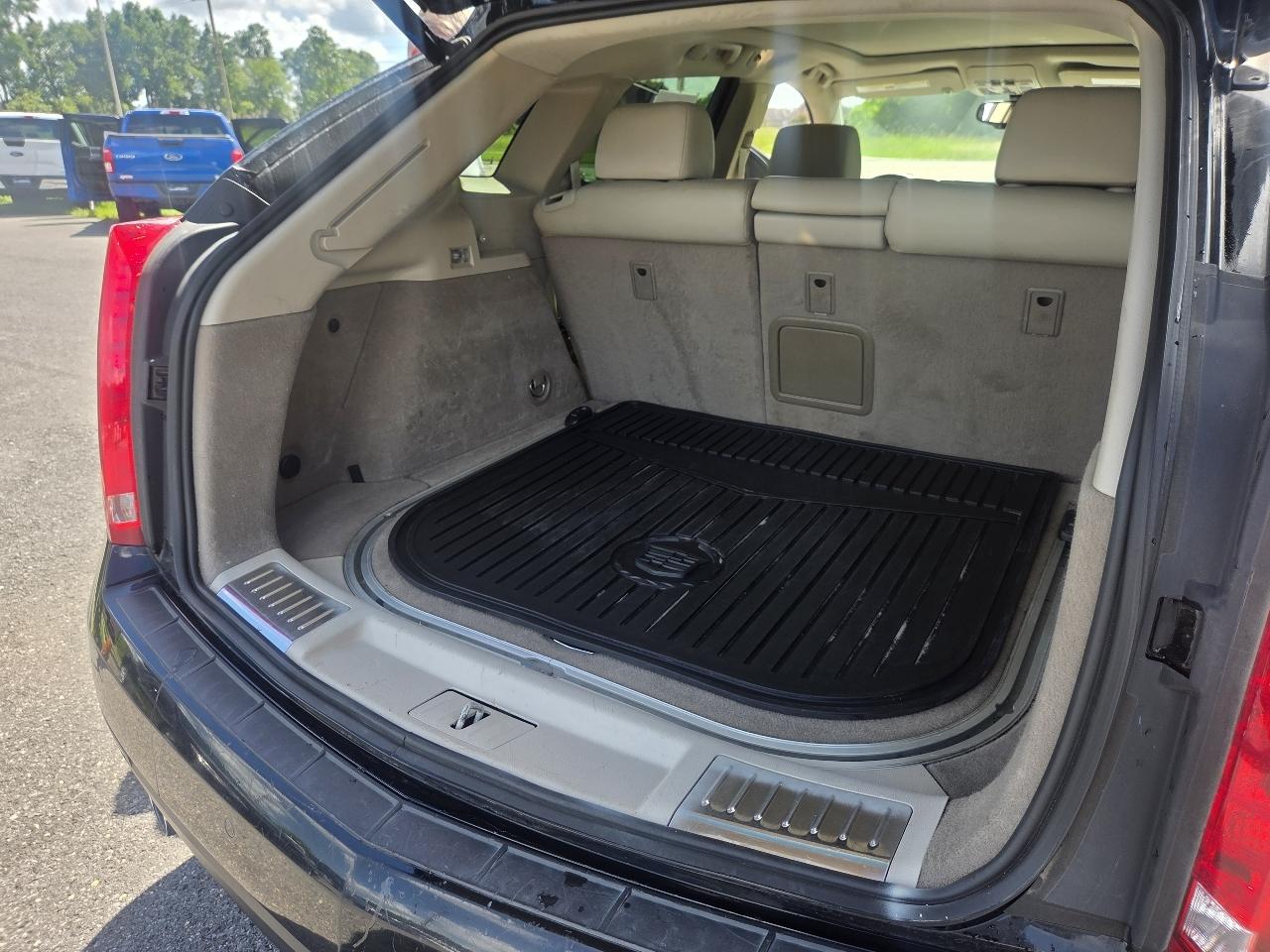 Cadillac SRX FWD 4dr Luxury Collection 2015