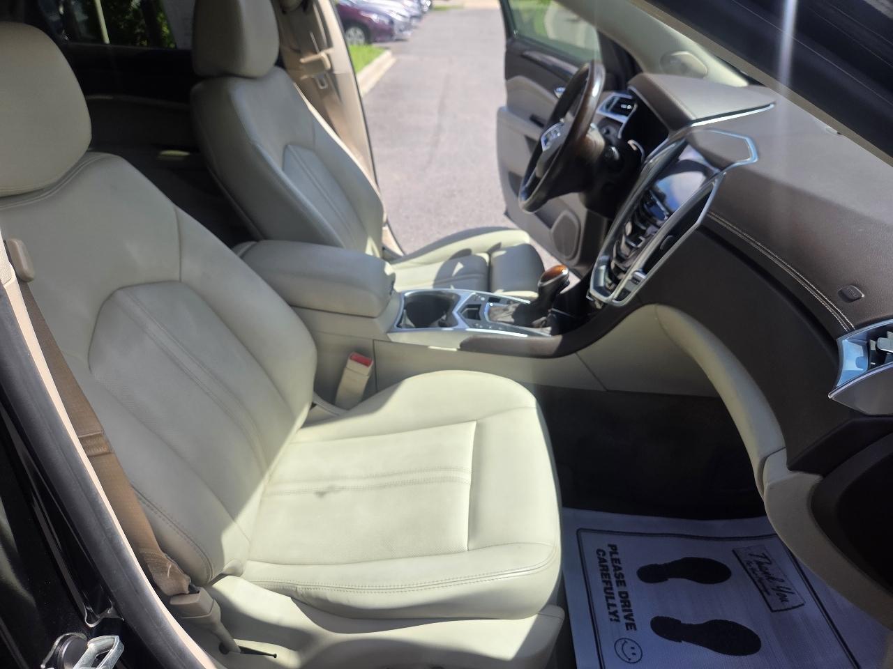 Cadillac SRX FWD 4dr Luxury Collection 2015