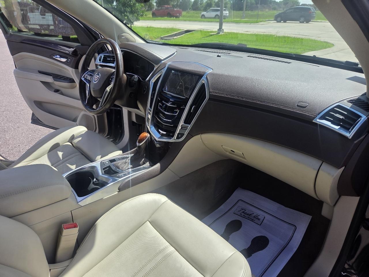 Cadillac SRX FWD 4dr Luxury Collection 2015