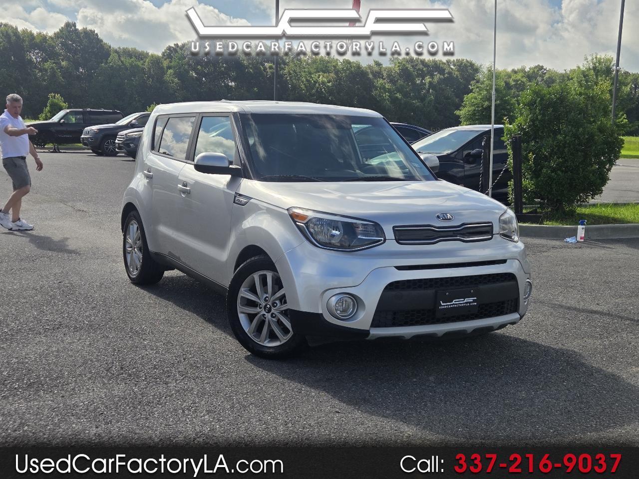 2019 Kia Soul + Auto