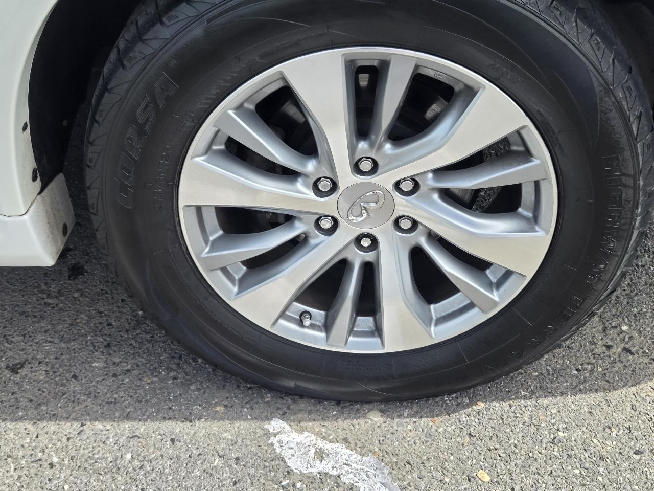 Infiniti QX80 2WD 4dr 2016