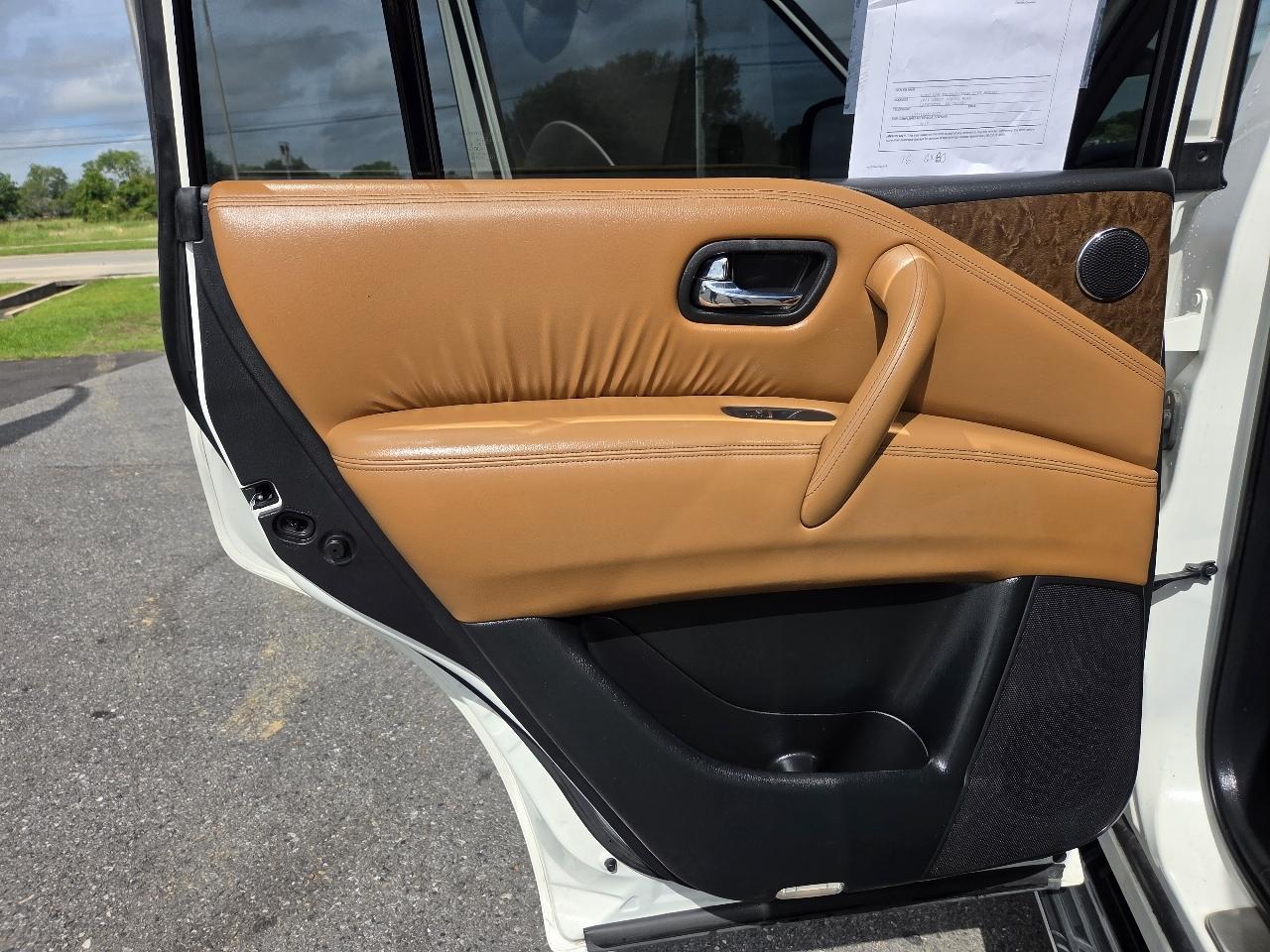 Infiniti QX80 2WD 4dr 2016
