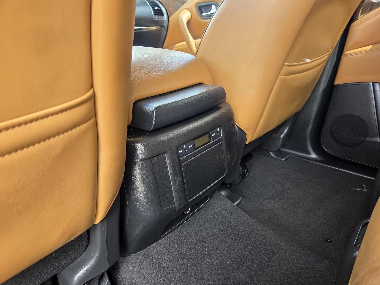Infiniti QX80 2WD 4dr 2016