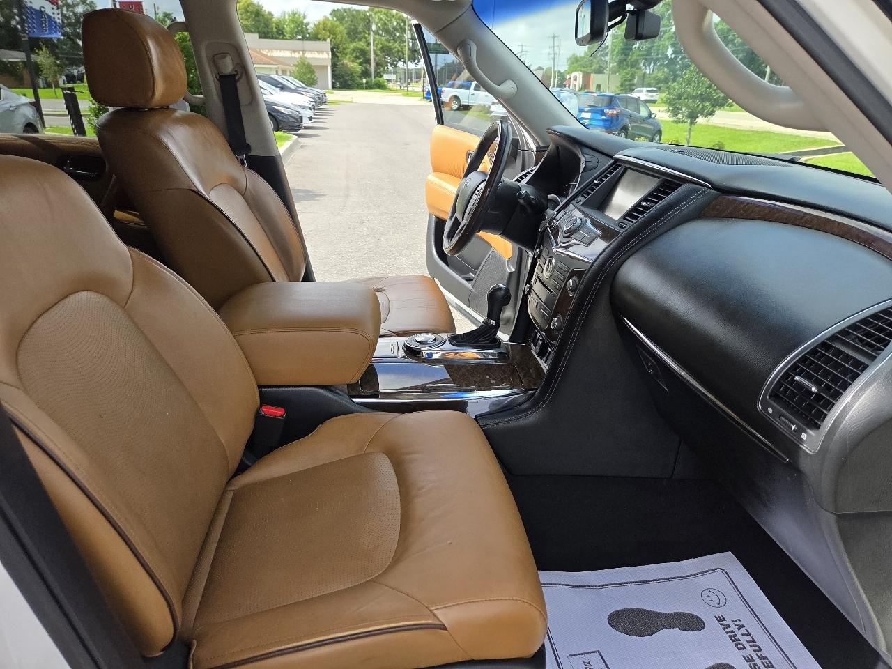 Infiniti QX80 2WD 4dr 2016