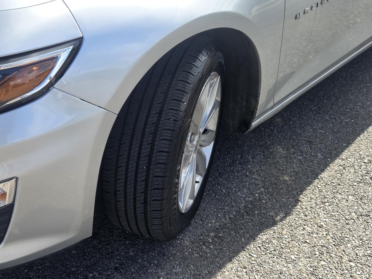 Chevrolet Malibu 4dr Sdn LT 2022