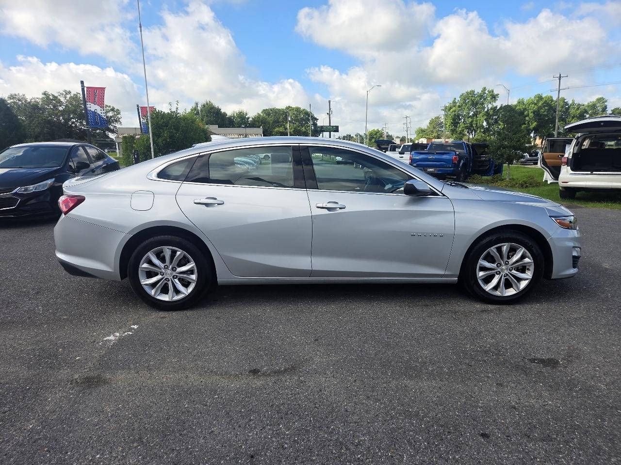 Chevrolet Malibu 4dr Sdn LT 2022