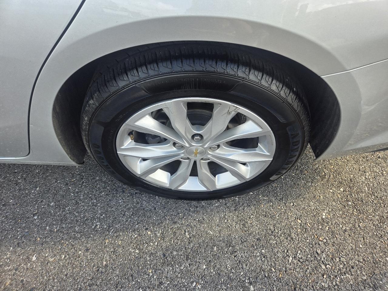 Chevrolet Malibu 4dr Sdn LT 2022