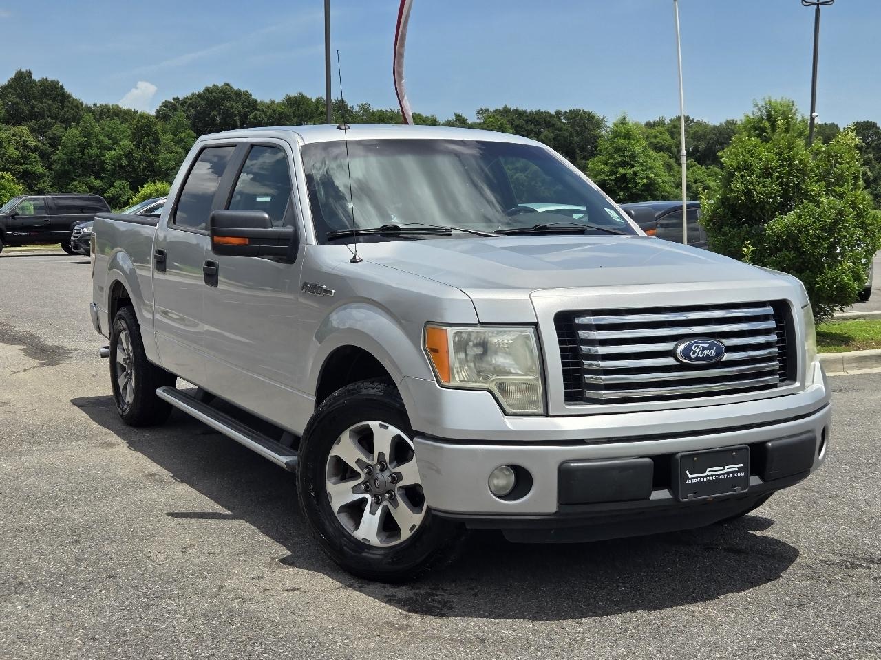 Ford F-150 2WD SuperCrew 145" XLT 2011