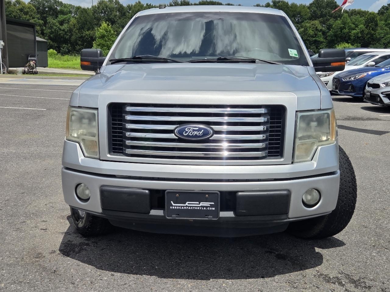 Ford F-150 2WD SuperCrew 145" XLT 2011