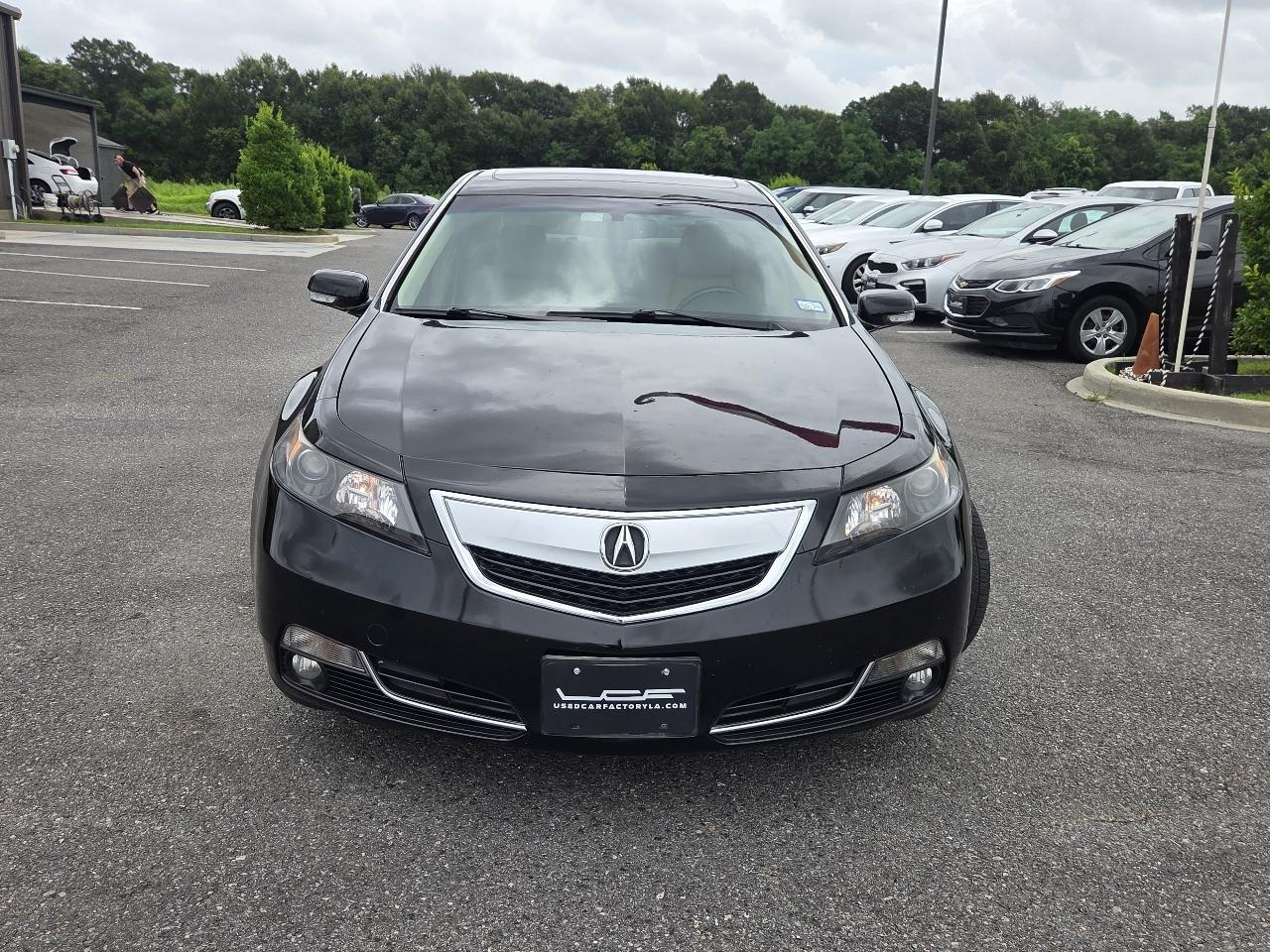 Acura TL 4dr Sdn Auto 2WD 2012