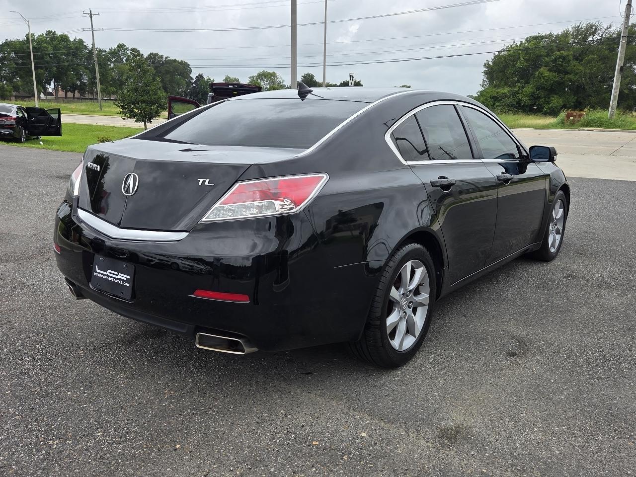 Acura TL 4dr Sdn Auto 2WD 2012