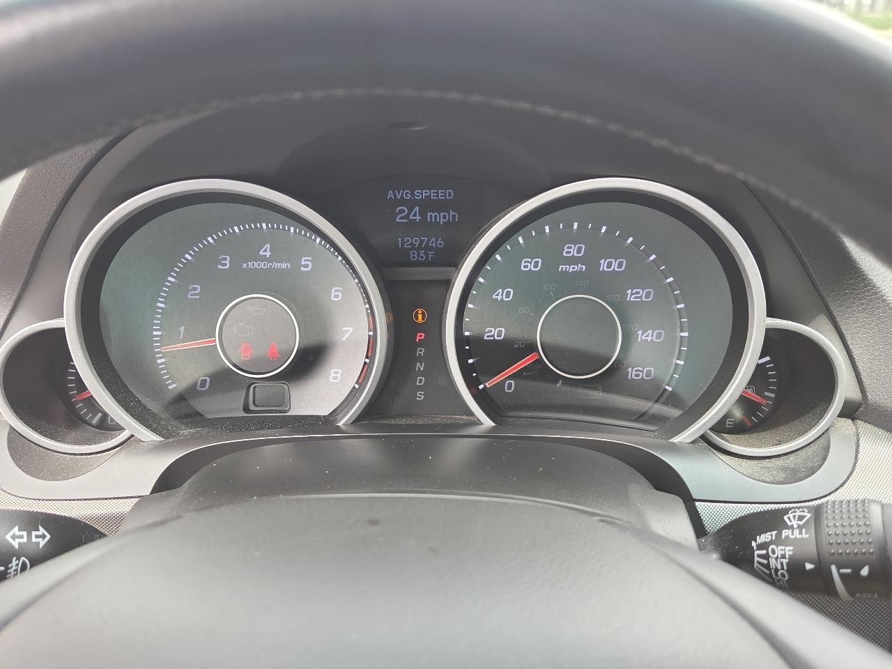 Acura TL 4dr Sdn Auto 2WD 2012