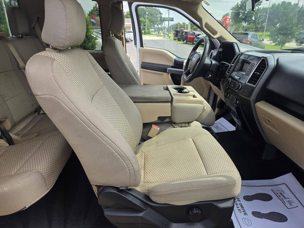 Ford F-150 2WD SuperCab 145" XLT 2015
