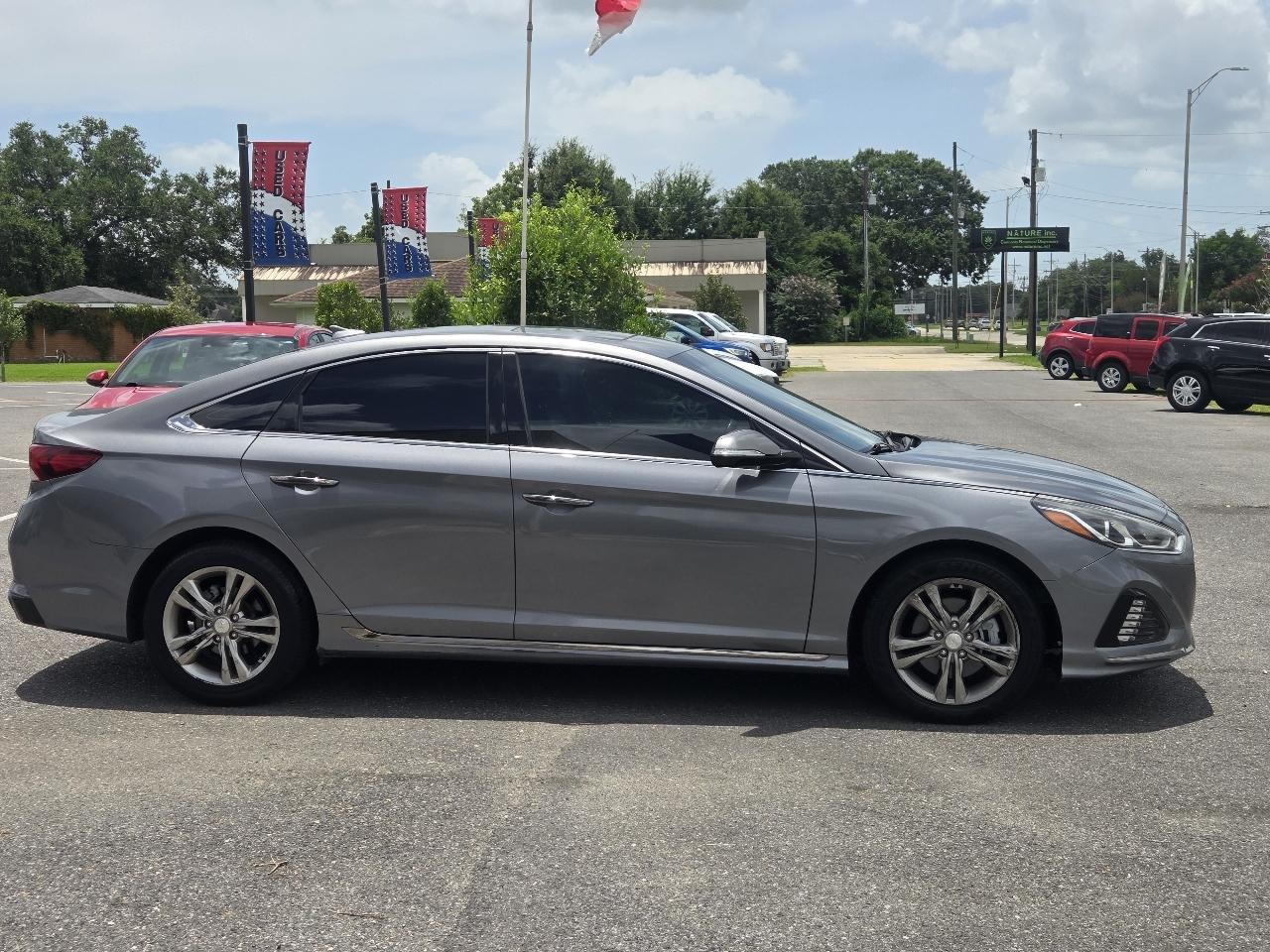 Hyundai Sonata Sport 2.4L 2019