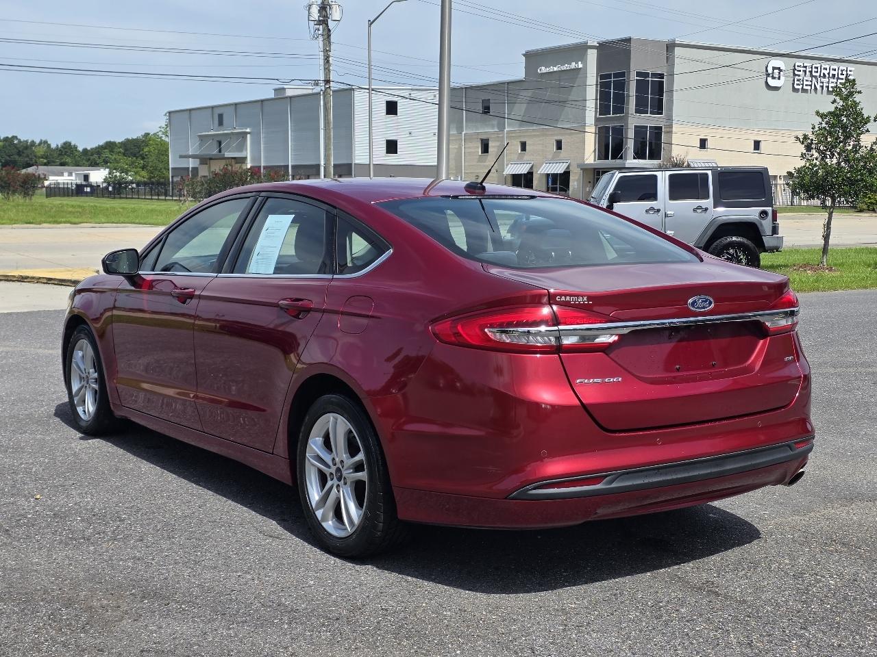 Ford Fusion SE FWD 2018