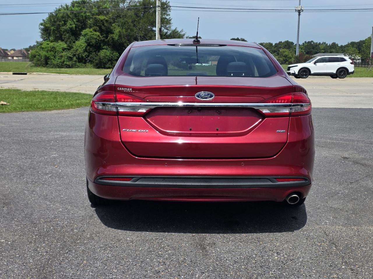 Ford Fusion SE FWD 2018