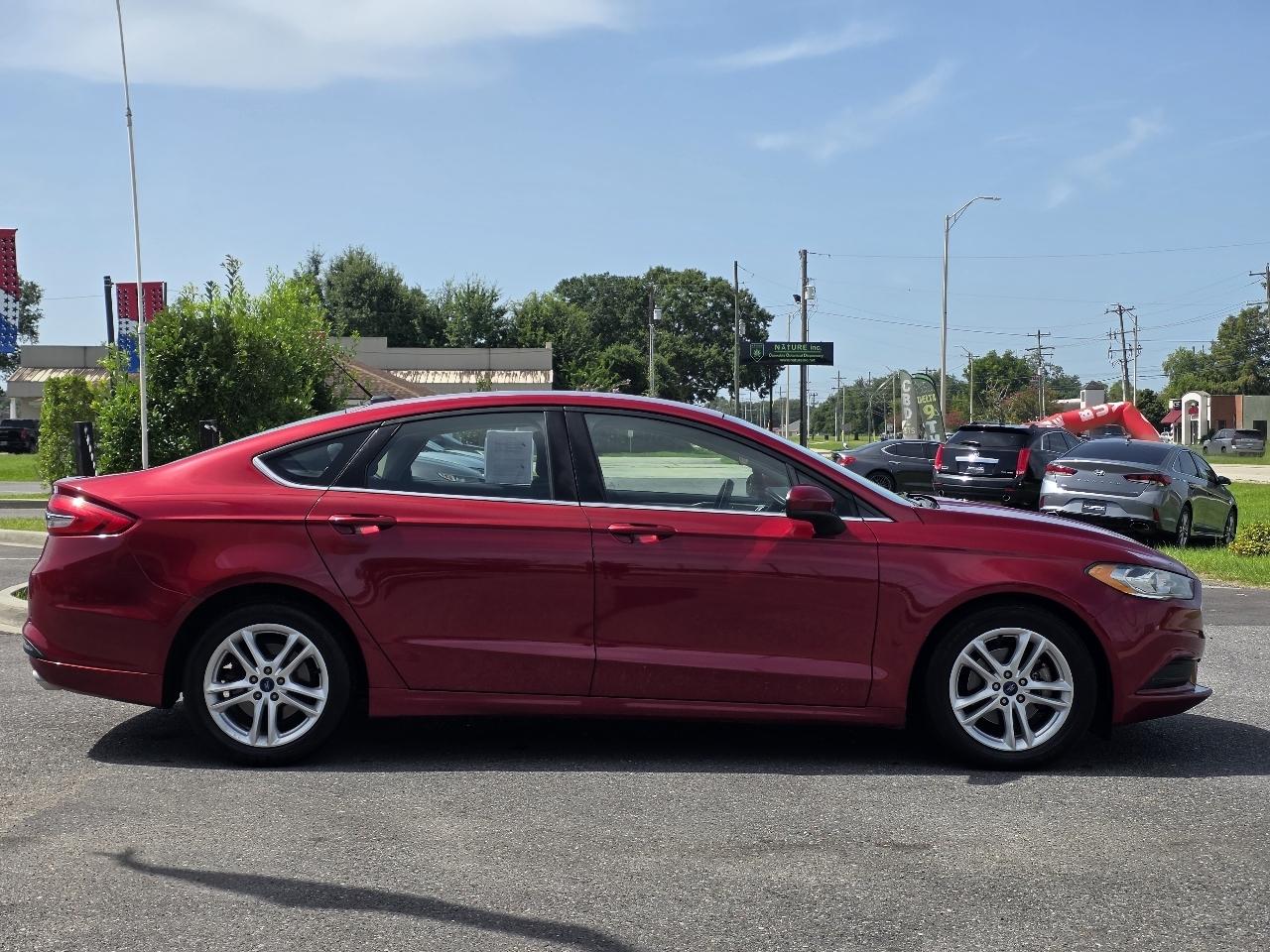 Ford Fusion SE FWD 2018