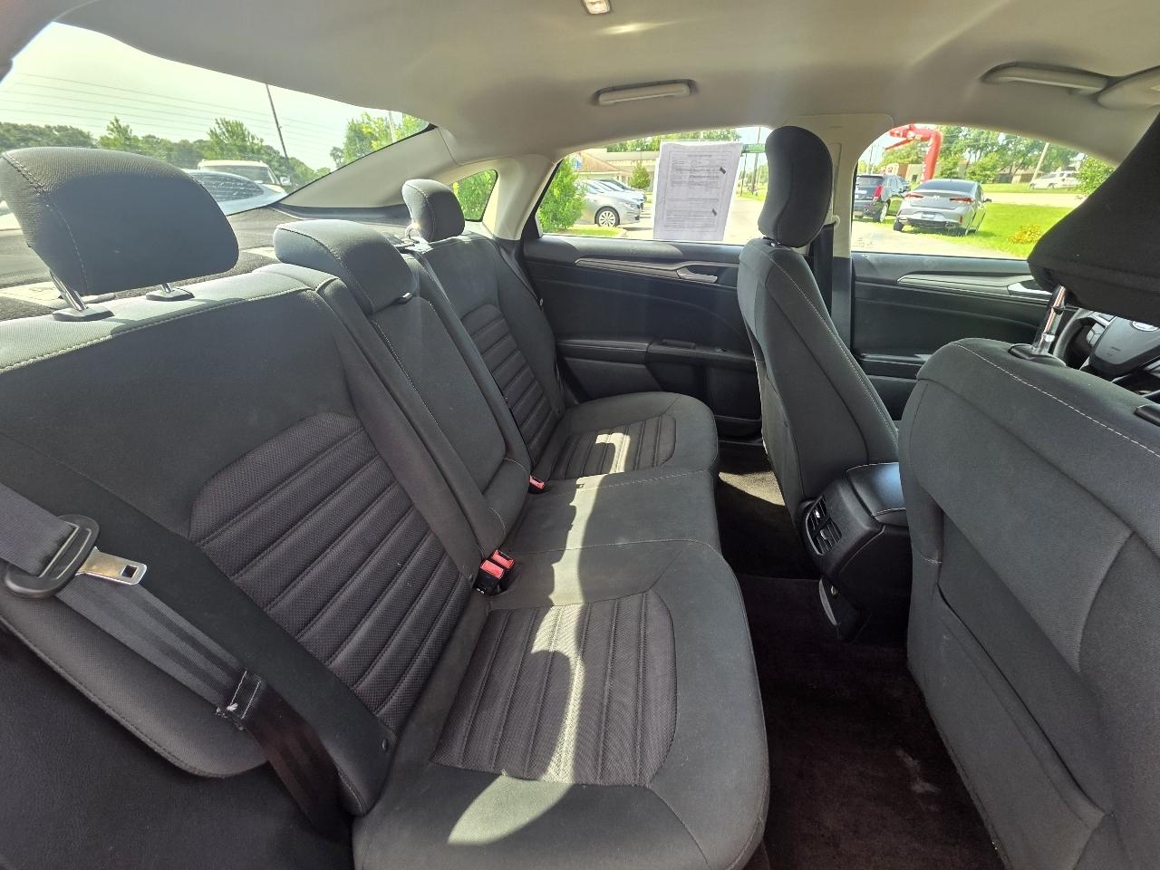 Ford Fusion SE FWD 2018