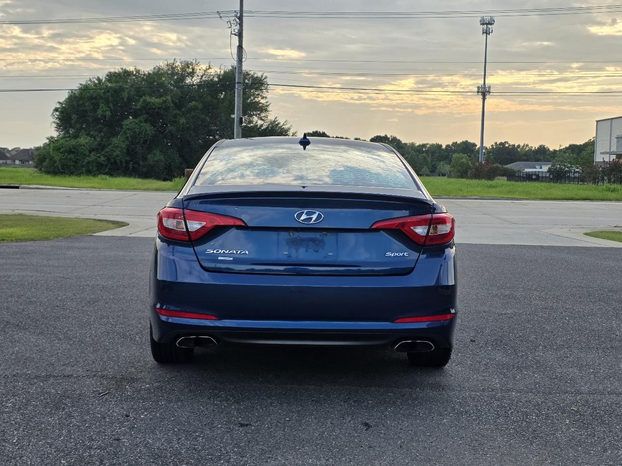 Hyundai Sonata Sport 2.4L 2017