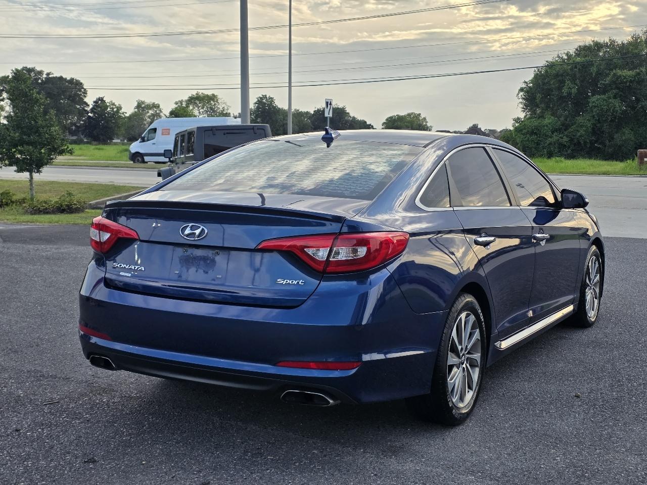 Hyundai Sonata Sport 2.4L 2017