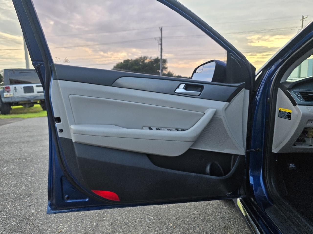Hyundai Sonata Sport 2.4L 2017