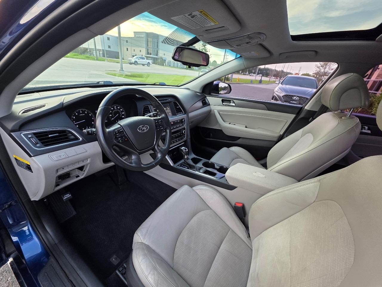 Hyundai Sonata Sport 2.4L 2017