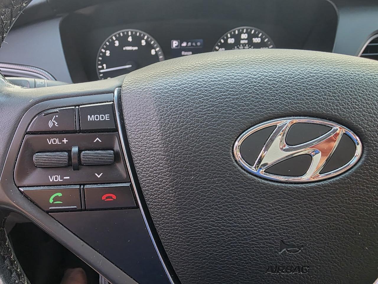 Hyundai Sonata Sport 2.4L 2017